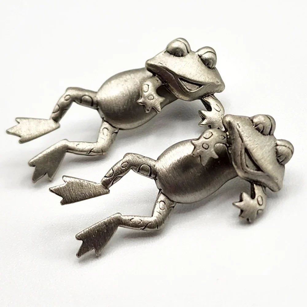 Vintage J.J. Jonette Jewelry Pewter 3D Frog Toad Two Piece Pierced Earrings